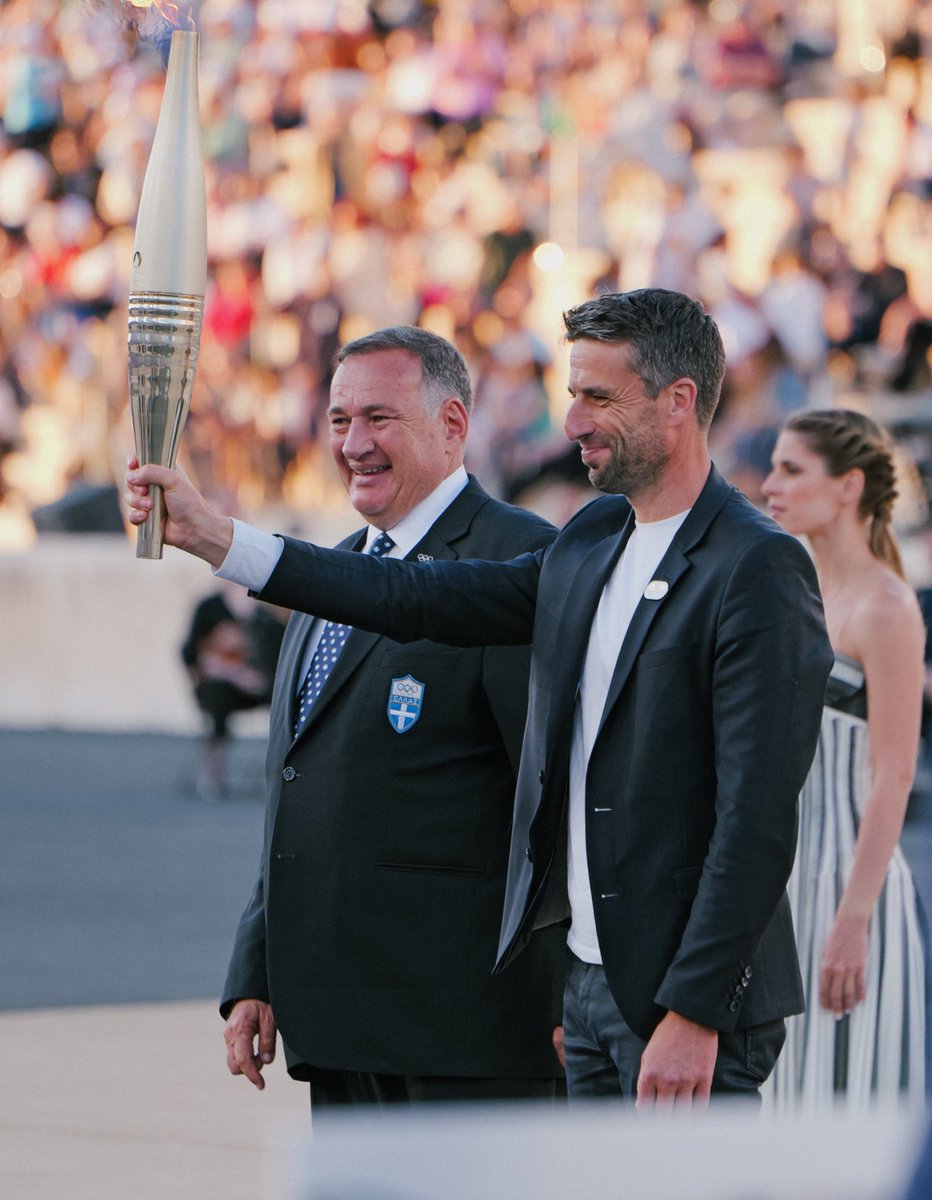 ong_jb's tweet photo. LA star des jeux de paris 👑 un discours de clôture magnifique et vrai 🙌🙌 @TonyEstanguet masterclass https://t.co/Ga4nyIxFFx