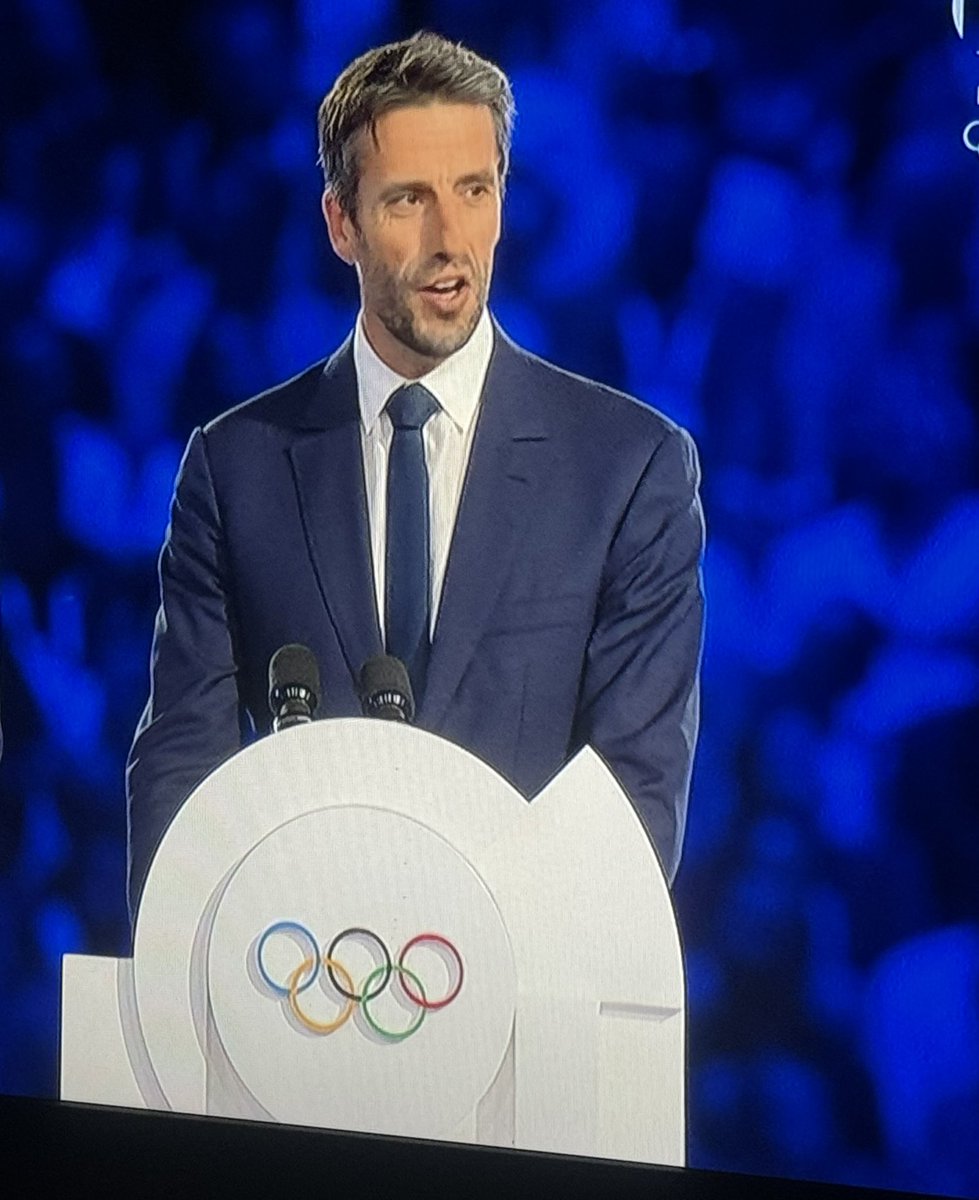 Thanks, <a href="/TonyEstanguet/">Tony Estanguet - OLY</a>, for a fantastic closing speech, and thank you, Paris, for magnificently hosting the OG. A special thanks for mentioning ‘King Mondo’ in your farewell speech. Sweden’s 🇸🇪pole vaulter Duplantis’ WR is one of the many great memories from these Olympic Games🇫🇷