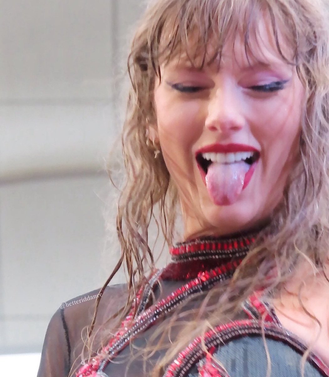 tayblessings's tweet image. she’s so baby