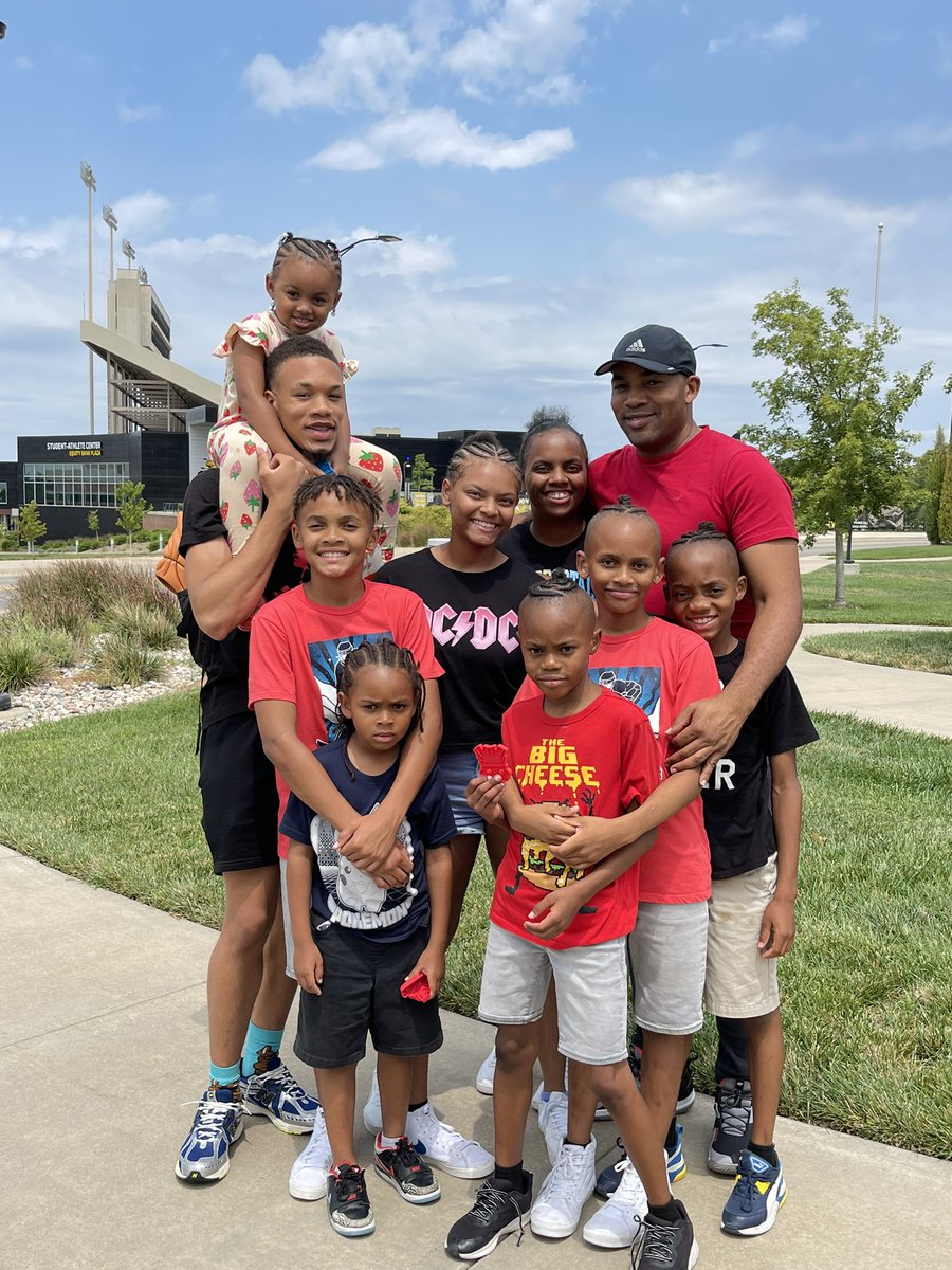 Great day in Shocker Nation, welcoming all of our new &amp; returning students to <a href="/WichitaState/">Wichita State</a>  💛 We’re glad you’re here!