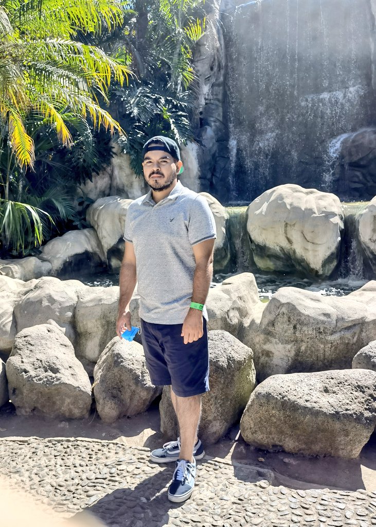 Edd91gt's tweet photo. Por salud tengo que regresar a los 78kg, pero jamás la pasé bien, que difícil regresar a una etapa dónde no tuviste buenas vivencias 😿 https://t.co/pBYhdYOUsd