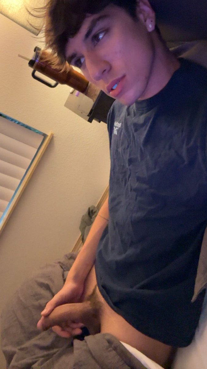 papirxx's tweet photo. doing customs tonight boys 🥵🥵🥵 DM me Lmk what u wanna see😉😩

#gay #nsfw #nsfwaccount #rt #content #bait #latino #retweet #of #teen https://t.co/VkfR3nRnUt
