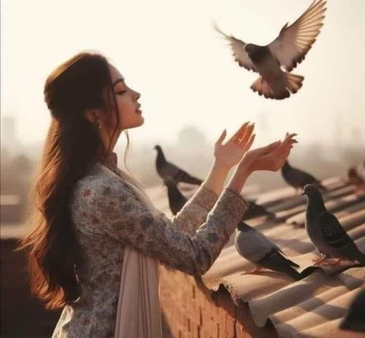 ،

🕊️

"لا تثق بالوجه الاول لأي إنسان، فغالباً خلف كل وجه عدة وجوه يبدأ ظهورها حسب المواقف .....!!

،

🕊️