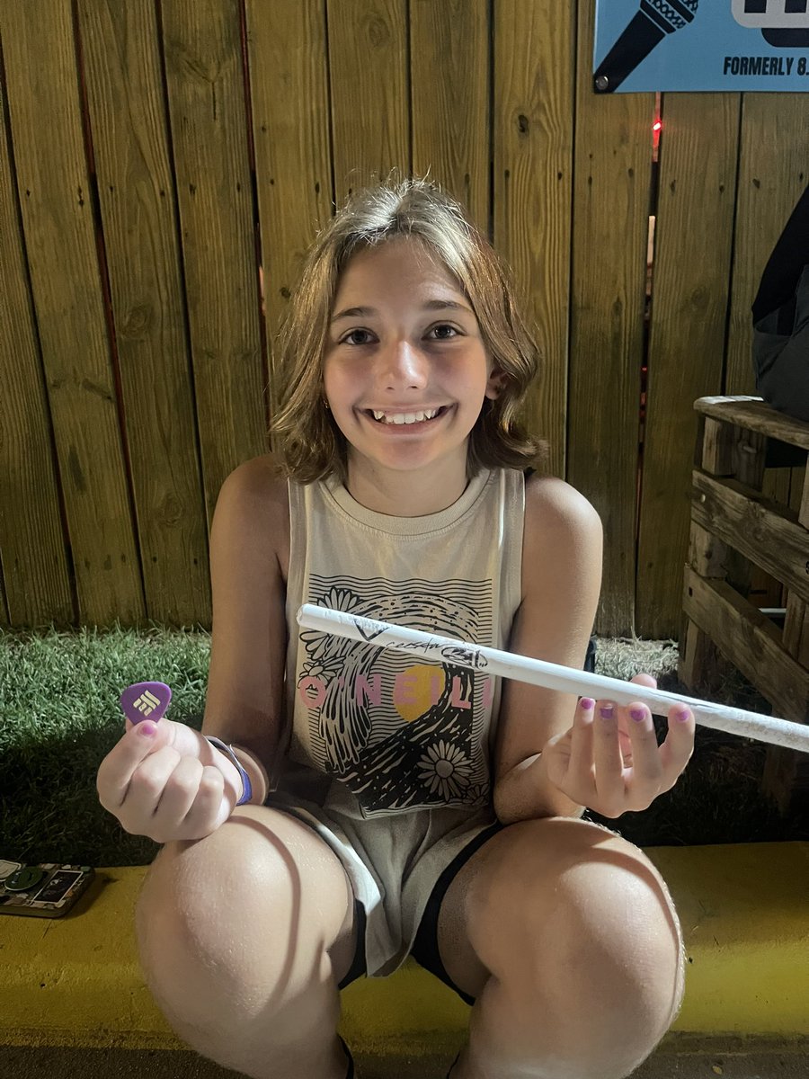 Sarah JCR tweet media