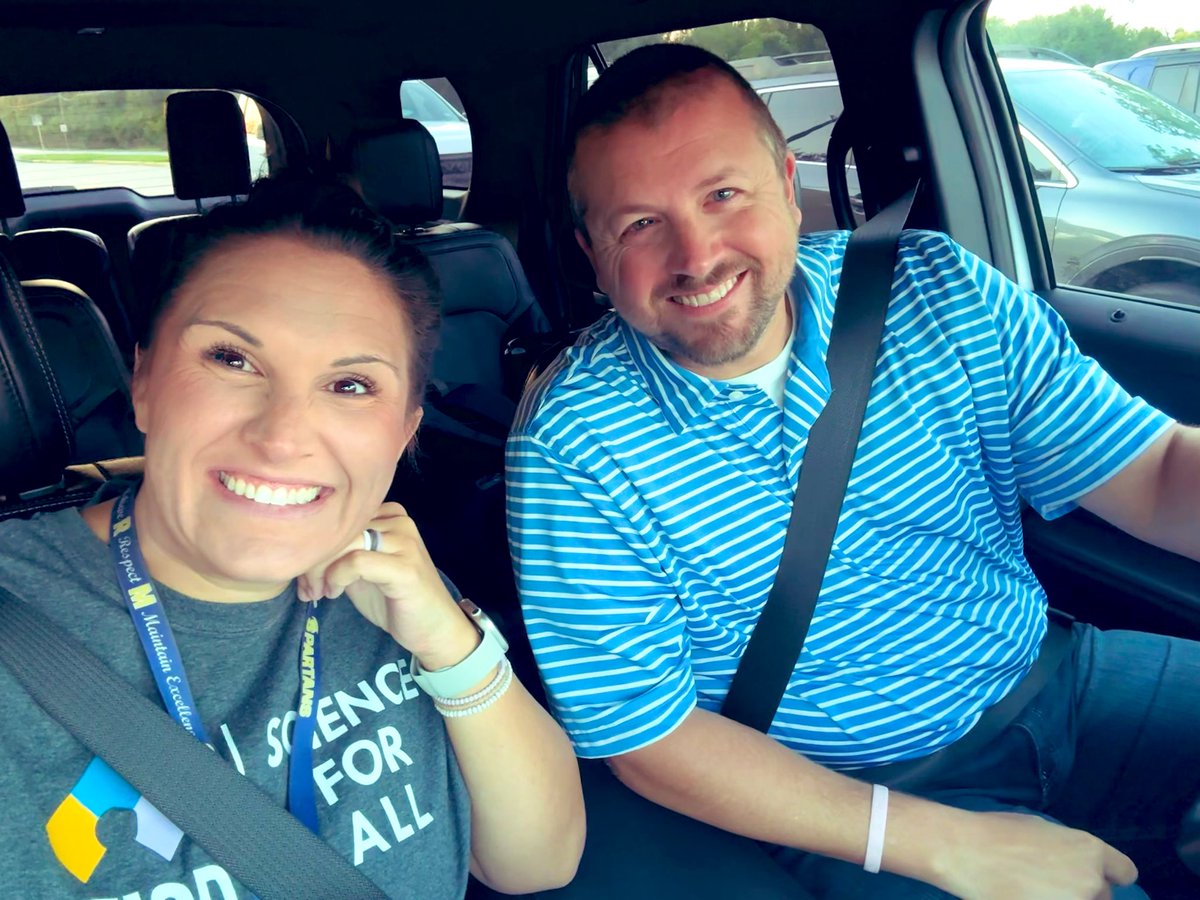 Started back this week for staff development, and even got to carpool with this hunk. 

Year 15, here we go!!! #CFISDspirit <a href="/SpillaneMS/">Spillane Middle School</a> <a href="/CFISDScience/">CFISD Science</a> #BeCurious