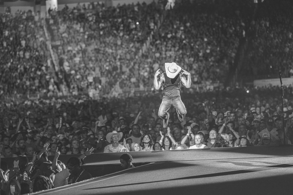 Kenny Chesney (@kennychesney) on Twitter photo Last night at @FordField in Detroit was so much fun. It was our twelfth time playing the home of the Detroit <a href="/Lions/">Detroit Lions</a> and it was more connected than ever. Thanks to @UncleKracker for the joy that you’ve given me. I want you to know I believe in your song. What a special one in Last night at @FordField in Detroit was so much fun. It was our twelfth time playing the home of the Detroit <a href="/Lions/">Detroit Lions</a> and it was more connected than ever. Thanks to @UncleKracker for the joy that you’ve given me. I want you to know I believe in your song. What a special one in