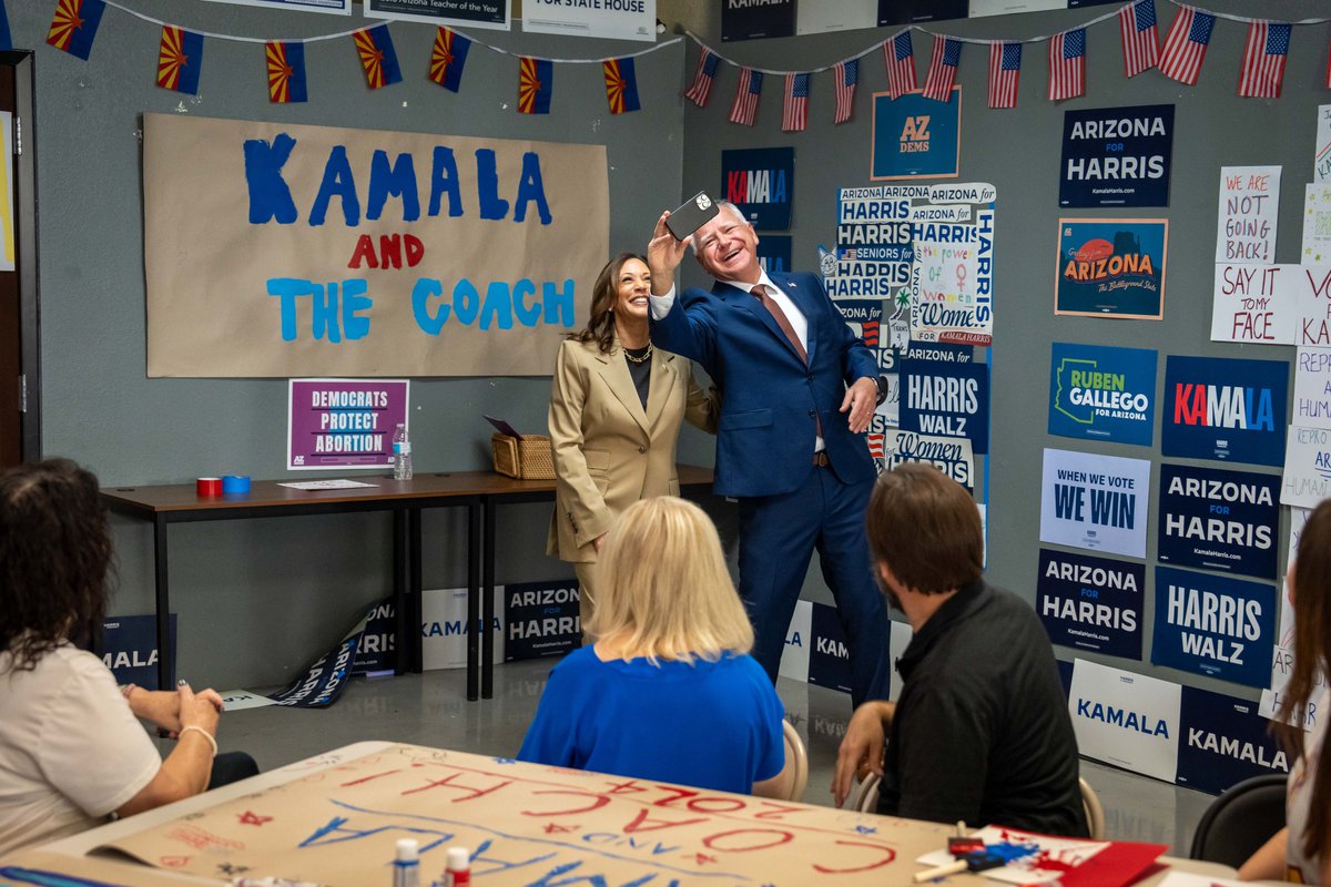 Tim Walz tweet media