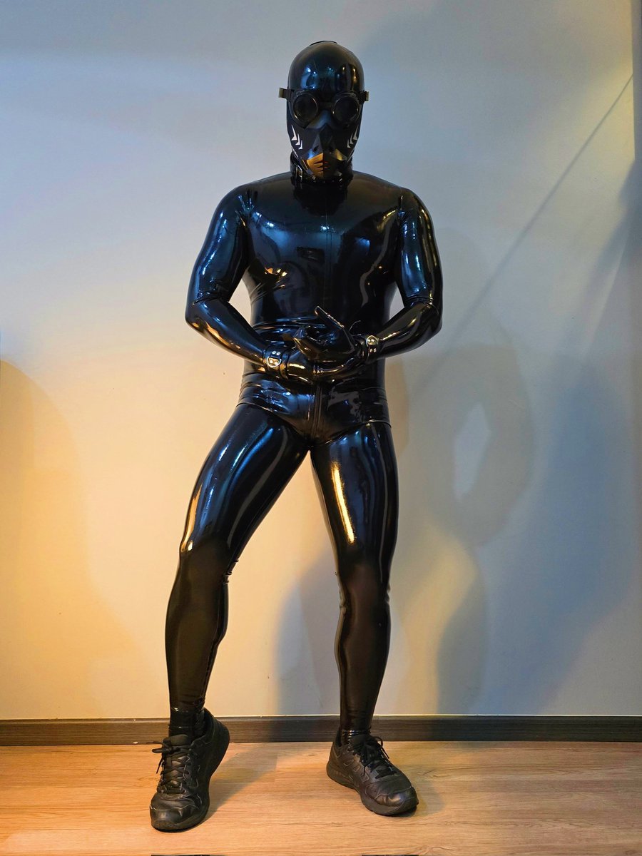 Rubber Hexed tweet media