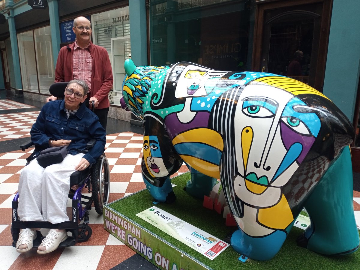 TheCountessa's tweet photo. Birmingham Bear Hunt - Bobby Bear. @wildinart https://t.co/1430jtEIbj