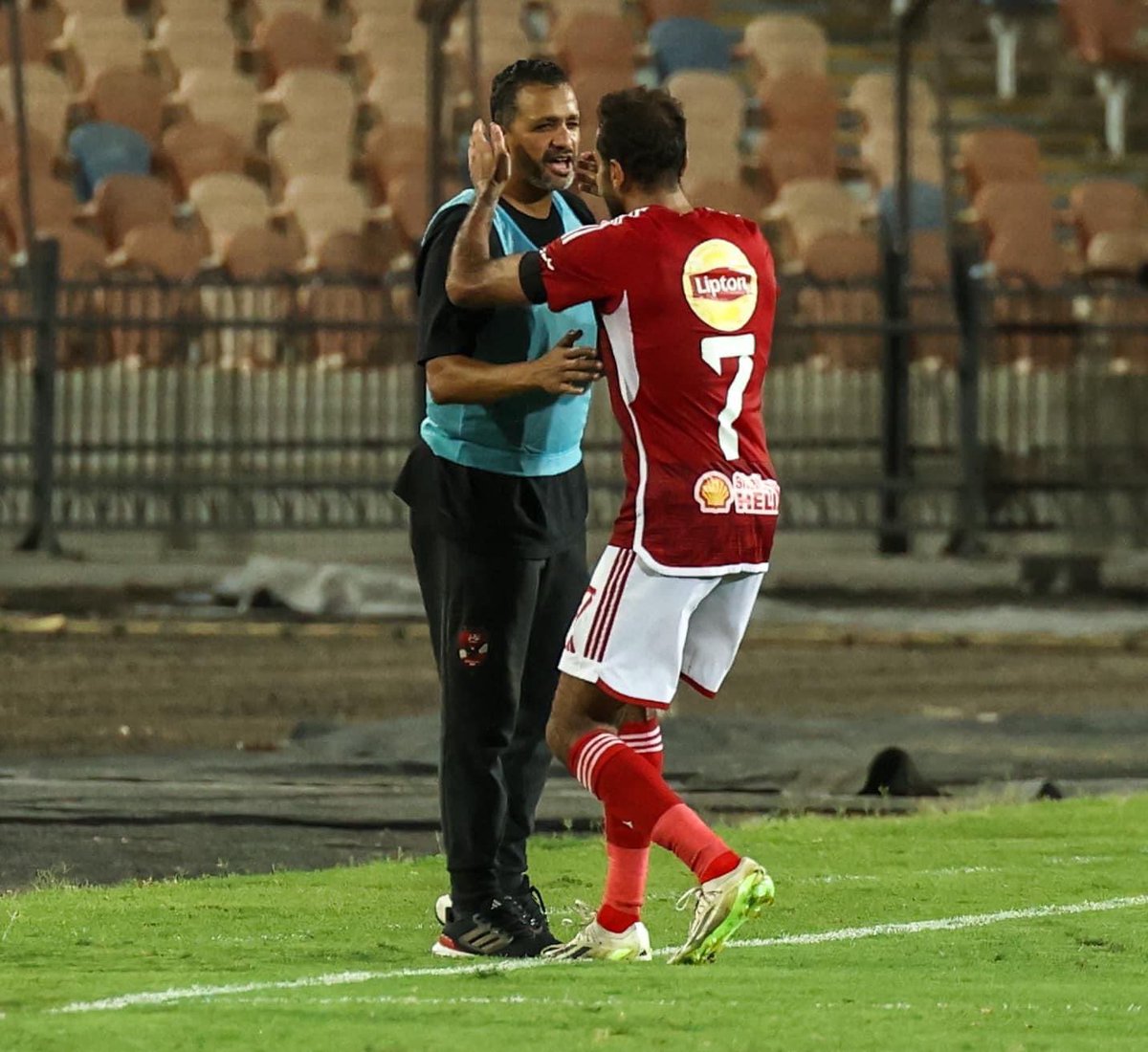 الحمدلله الذي ما تيقنتُ به خيرًا و أملًا إلا و أغرقني سرورًا 🤲🦅⚡️❤️