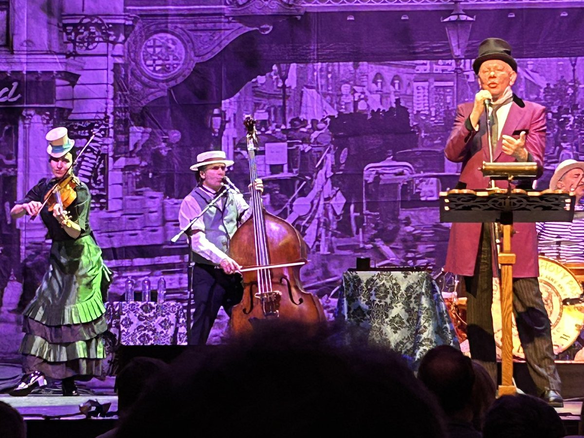 BerylAdcock's tweet photo. Happy 70th birthday, @JoeJacksonMusic ! Thank you for many decades of great music. (Photos from June 2024 show at Lincoln Theatre, Washington, DC.) https://t.co/VFuDxt9vm0