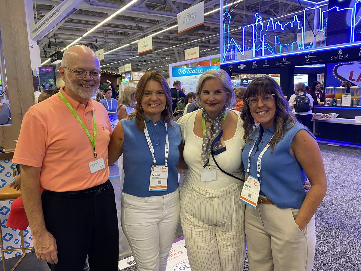 cbusconventions's tweet photo. Team #CBusConventions enjoying @ASAEannual in Cleveland at @CLEconventions! Great to see ASAE back in Ohio and at another @ASMGlobalLive property. 🎉

#HeartOfItAll #ASAE #WorkAtGCCC #ASMGlobal https://t.co/2aswTde5Ep