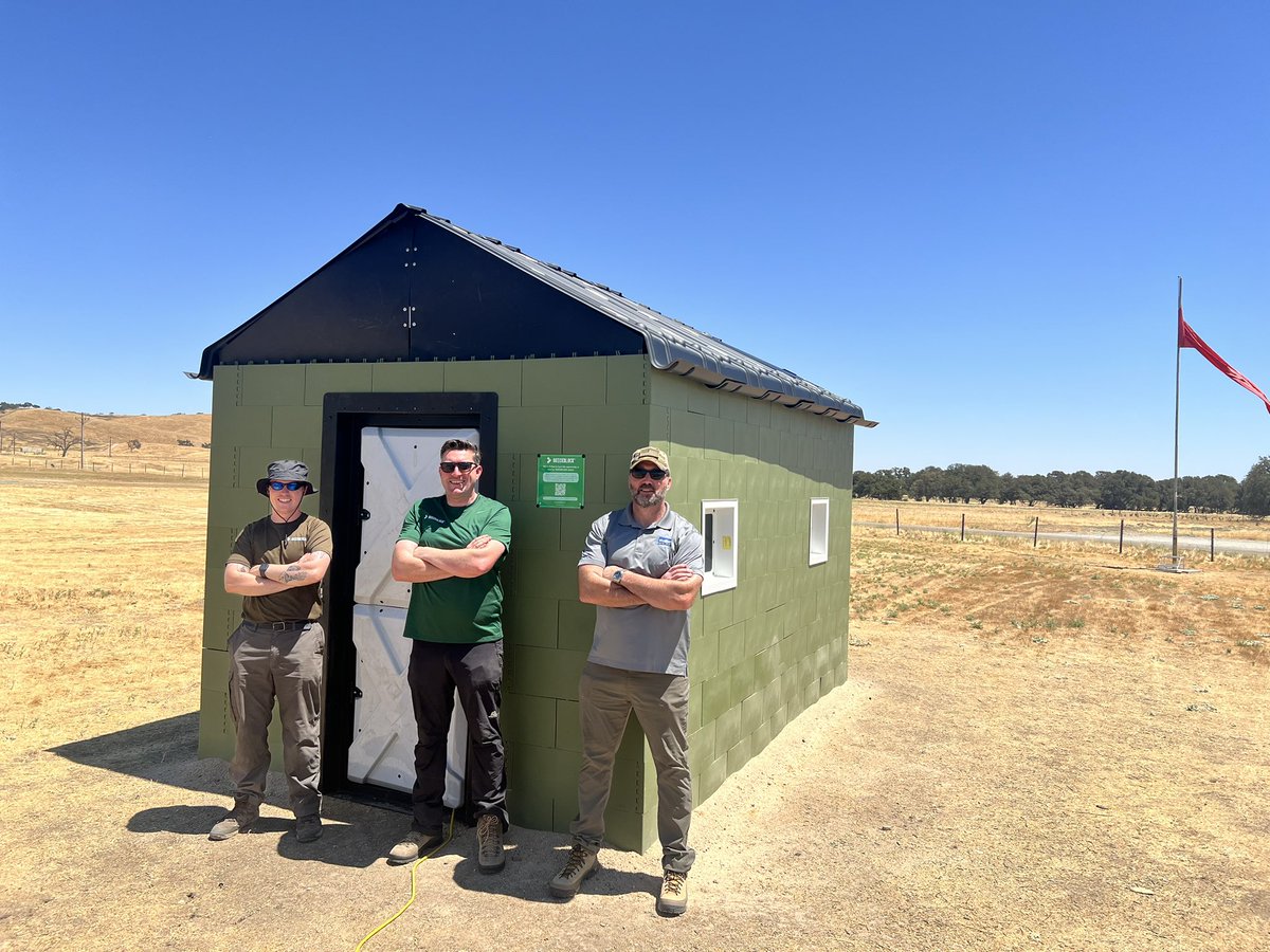 stucansolutions's tweet photo. QUICKBLOCK® Shelter being constructed, simple and easy to erect and can be reused in any configuration you may think of. For more information contact us at enquiries@stucan-solutions.com or visit our website https://t.co/tBS2465ZJW #rapidconstruction #Constructionmaterial https://t.co/LbTdyQUL9W
