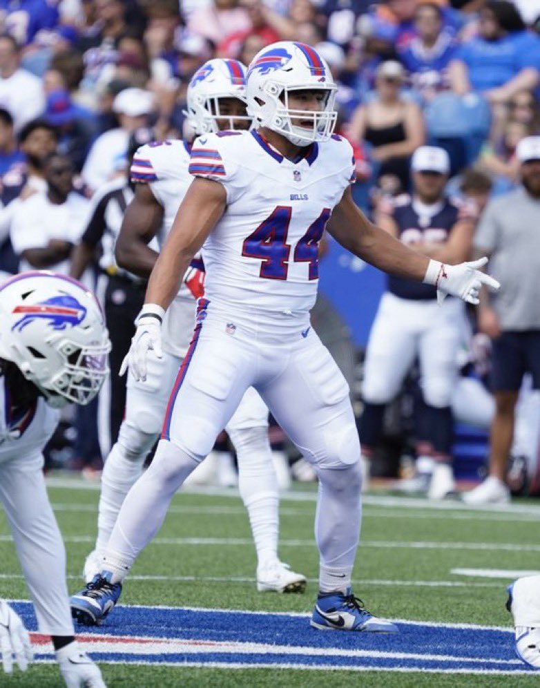 LHSfballLegends's tweet photo. Yesterday was a day to remember! Great job #44 we are all very proud of you!@JoeAndreessen #GoBills https://t.co/ApCp5WoA3c