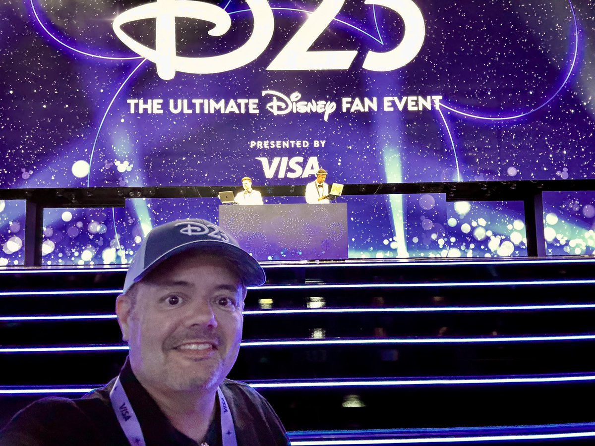 AimHire's tweet photo. We are here and ready for day three at @d23 honoring the newly enshrined #disneylegends!
#disney #disneyland #disneyworld #disneyparks #harrisonford #mileycyrus #jamieleecurtis #angelabassett #jamescameron #frankoz #kellyripa #joerohde #johnwilliams https://t.co/gPVny9kRJM