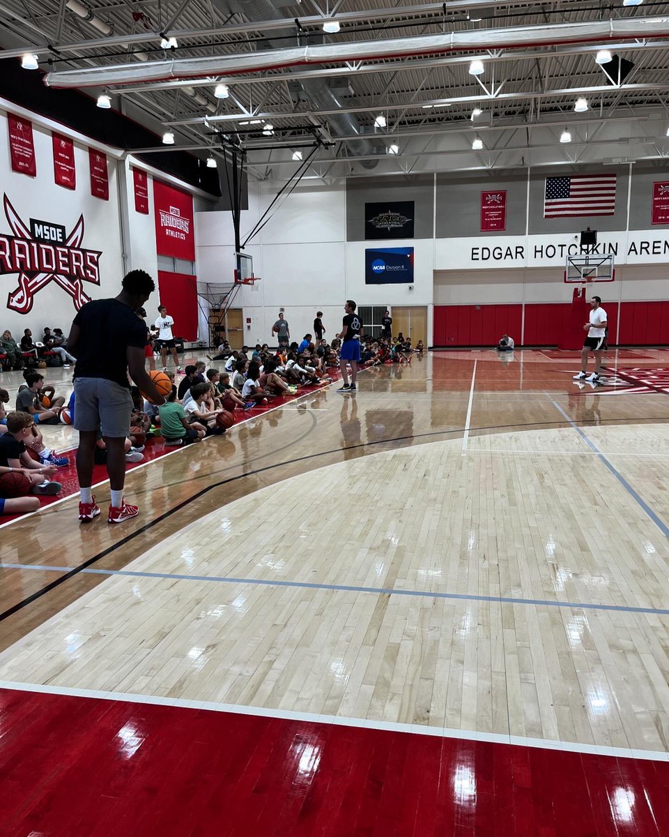 MSOE Mens Basketball tweet media