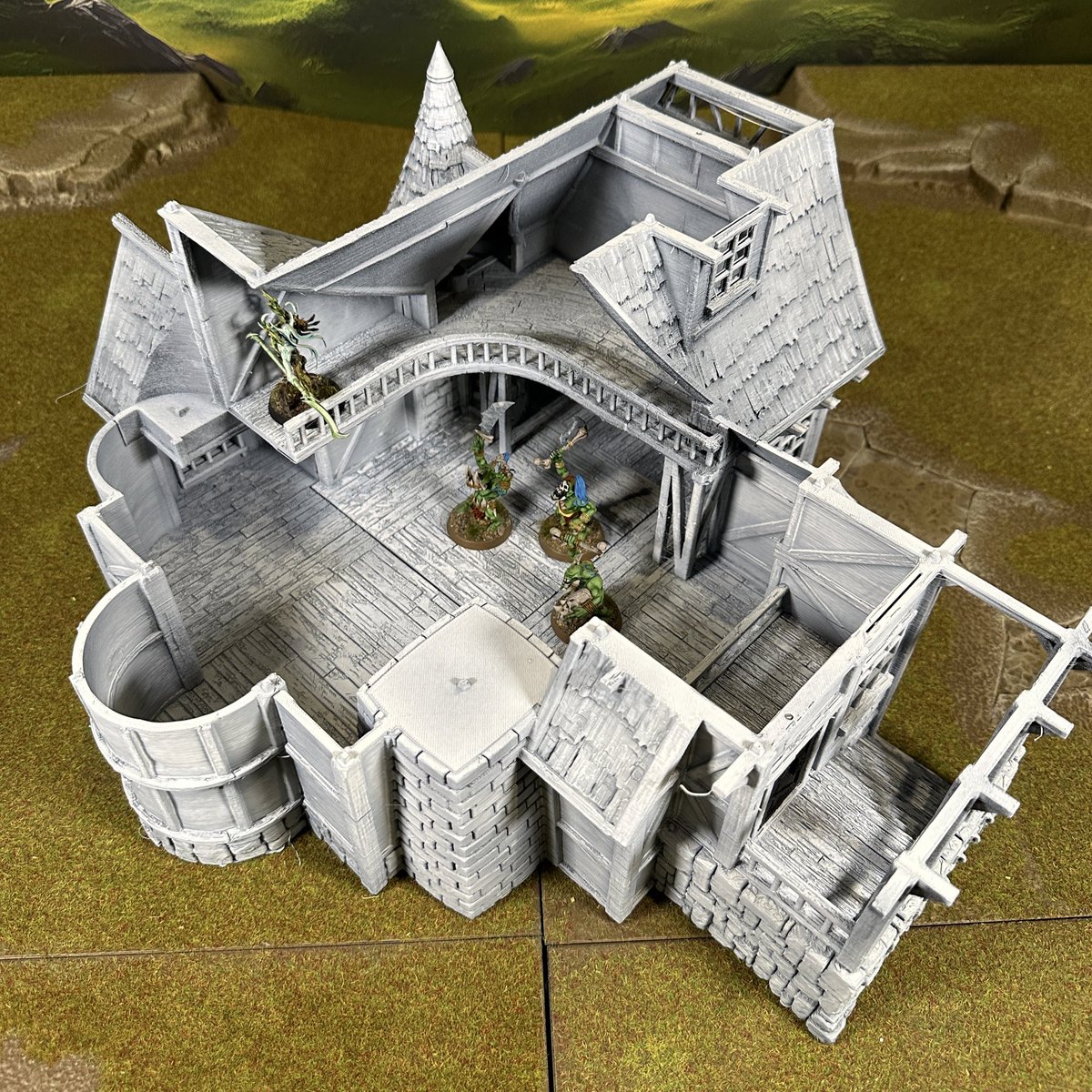 terrainaform's tweet photo. Need a meeting spot for your next adventure?  Can’t go wrong with a Tavern.
https://t.co/qbaLRx0VgD
#dungeonsanddragons #warhammer #ageofsigmar #citiesofsigmar #miniature #paintingminiatures https://t.co/IYIOsTetin