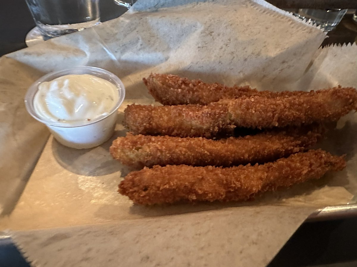 Seth Cohen tweet media