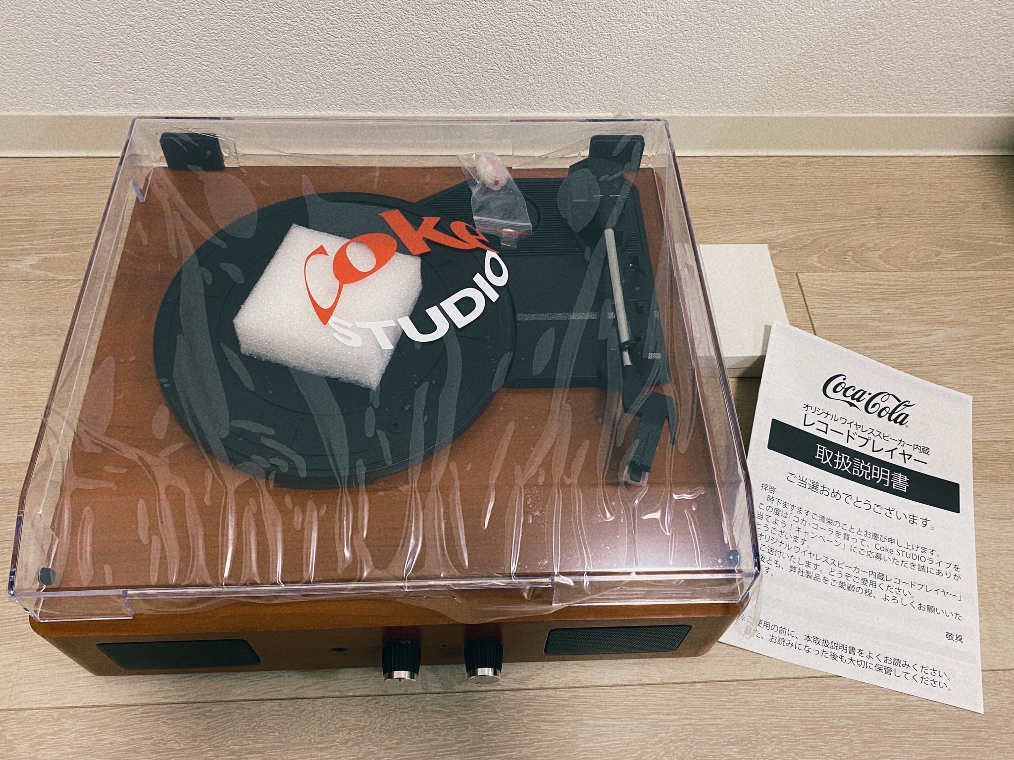 コカコーラ オリジナルワイヤレススピーカー内蔵レコード Coca Cola (コカコーラ) ワイヤレススピーカー内蔵レコード
