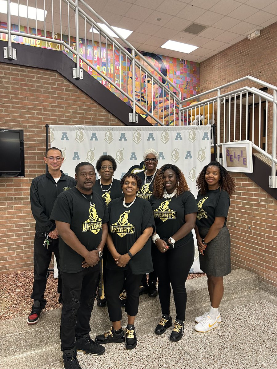 Arlington Middle School tweet media