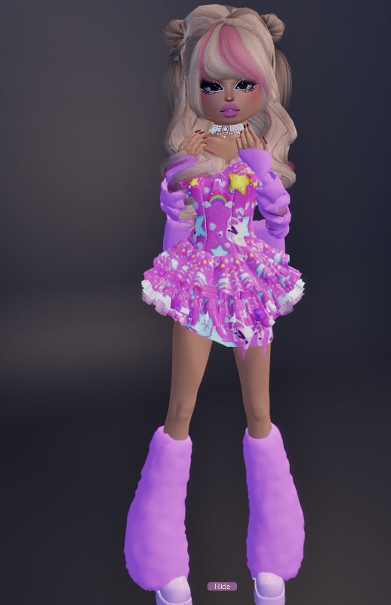 bestdressed35's tweet photo. gyaru 🩷 @_Dress2Impress https://t.co/2PaPYyOgiB