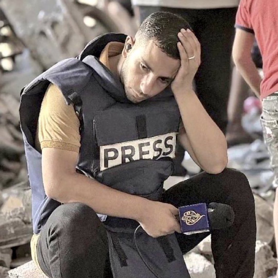 jacksonhinklle's tweet image. 💔🇵🇸 ISRAEL has killed every last Al Jazeers journalist in northern Gaza except for Anas Al Sharif.

I pray for his safety.
