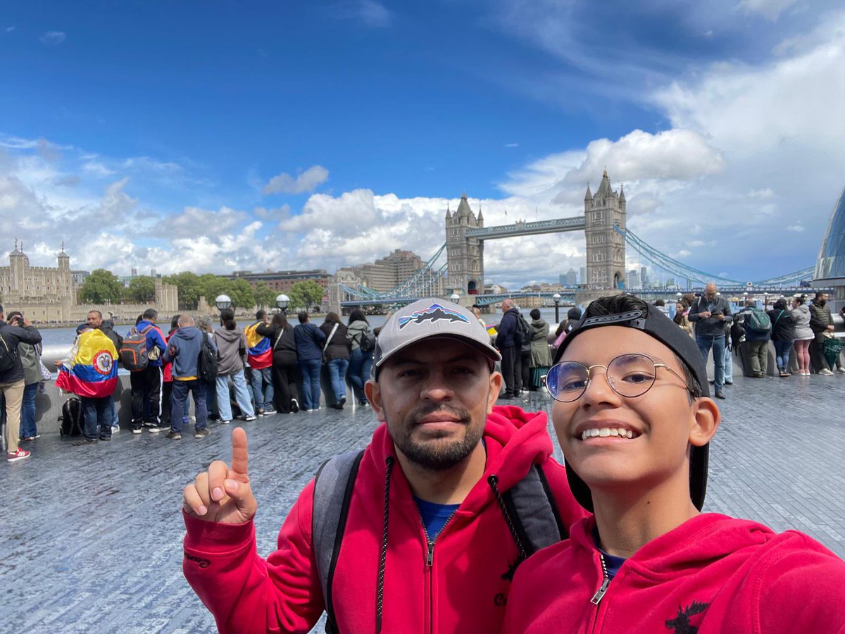 Profe Rodríguez tweet media