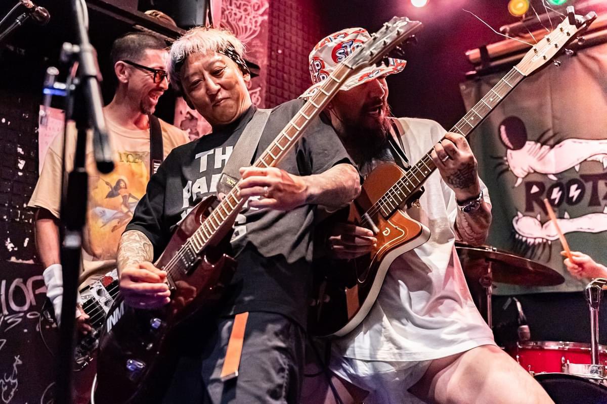 vdx_jp's tweet photo. 📸 2024.08.10 📸
⁡
Super KAKKOII❤️‍🔥 Keep burning ❤️‍🔥
⁡
Photo by @momophoto0918 
⁡
#vdx
#valentinedx
#ziggzaggrecords
#trashpunk
#rootsmelodic
#middleschool https://t.co/nJo2B36YxG
