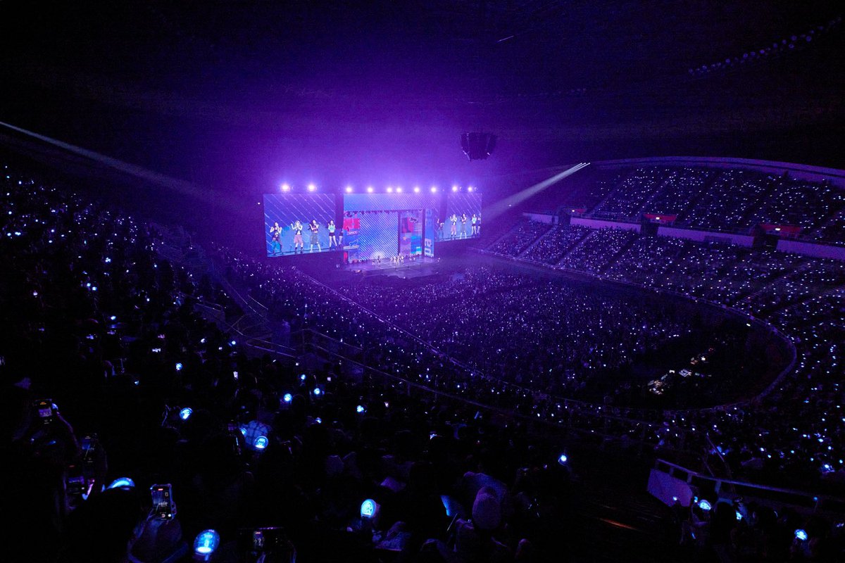 에스파, 첫 대만 단독 콘서트도 성공적! 다음은 도쿄돔이다!
전석 매진에 추가 회차 오픈! 총 3회 공연으로 2만 5천 관객과 호흡!

m.entertain.naver.com/article/421/00…

#aespa #æspa #에스파
#SYNK_PARALLELLINE #aespaLIVETOUR2024 
#aespaLIVETOUR2024_SYNK_PARALLELLINE