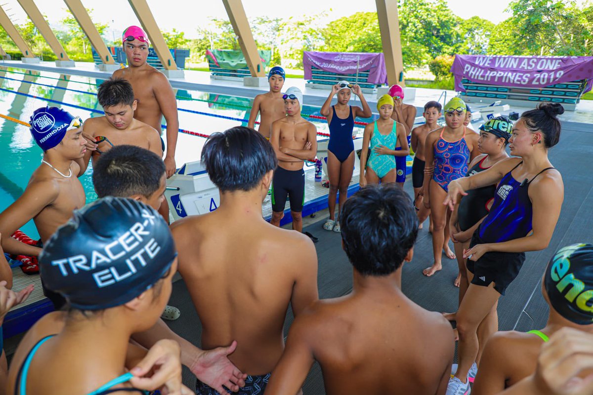 TheBCDAGroup's tweet photo. LEARNING THE STROKES. Over 30 aspiring swimmers trained here at the Olympic-grade @NewClarkCity Aquatics Center for a three-day swimming camp with Tokyo 2020 Olympics double medalist Kayla Sanchez.
#NewClarkCity
#OneClark
#PlayinNewClarkCity https://t.co/zRSg7RXwUn