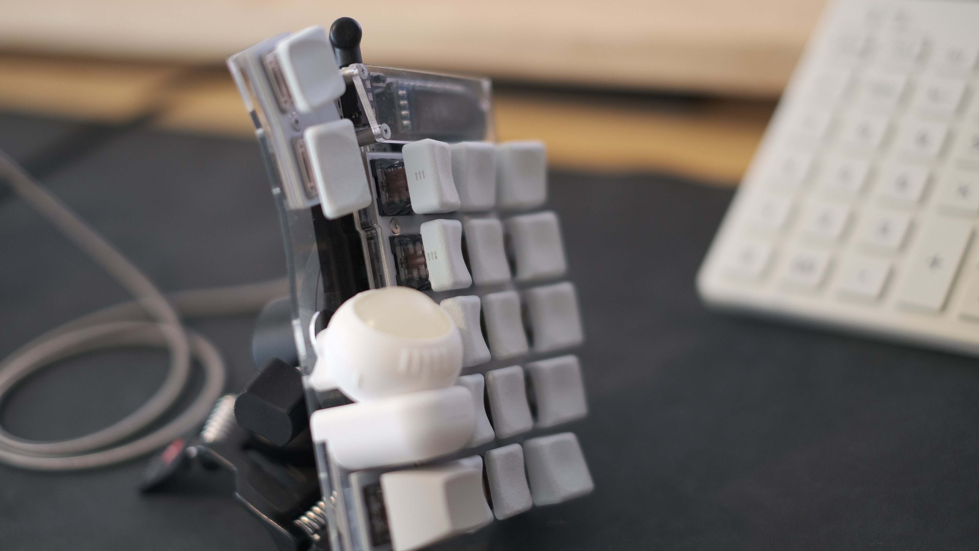 無線keyball系 脱がせる キーボードroBa 無線keyball系 脱がせる キーボードroBa