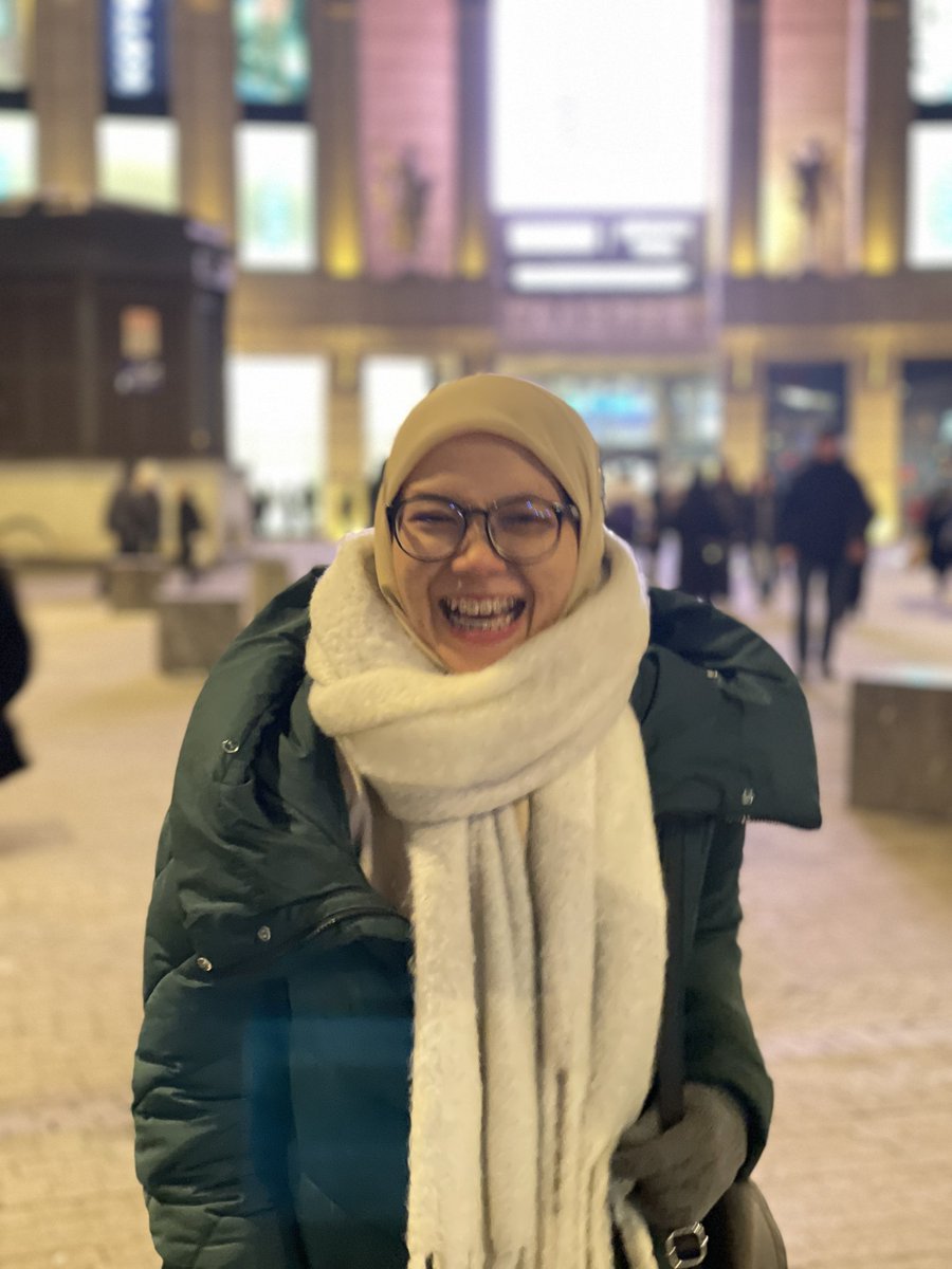 moidumpieeez's tweet photo. @cithetic St.Petersburg 💙 jauh jauh yang dimakan kue sus https://t.co/yFPljfbXyg