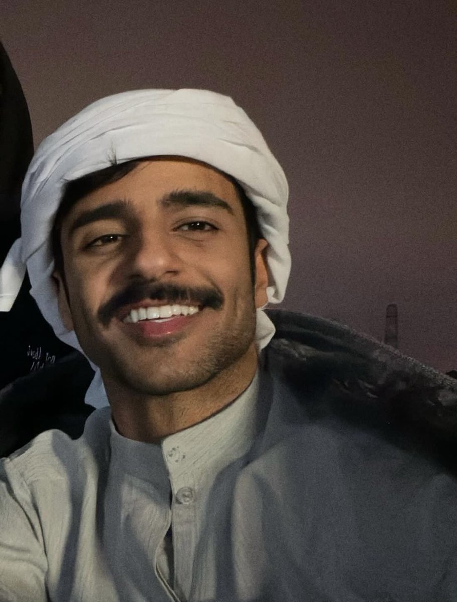 نار tweet media