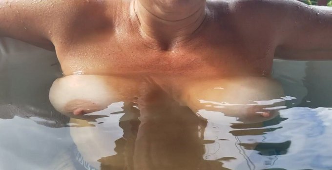 📽New video on @faphousecom alert! 🌟  😍Happy Hump Day!!! Had Some Time to Enjoy the Hot Tub Yesterday<a class="tags" target="_blank" title="On Twitter" href="/?out=eyJ0eXAiOiJKV1QiLCJhbGciOiJIUzUxMiJ9.eyJpYXQiOjE3MjYwNzU0NDcsImlzcyI6InR3cG9ybnN0YXJzLmNvbSIsIm5iZiI6MTcyNjA3NTQ0NywiZXhwIjoxNzU3NjExNDQ3LCJyZWRpcmVjdF91cmwiOiJodHRwczovL3R3aXR0ZXIuY29tL2ZhcGhvdXNlY29tIn0.l7eWRvOdA7jHD65uocsb9-o9nGdlf1Bdu6WHiQLc8ENYoFEjnVCZdLJ5b5h8gCL0QcrVAlle0twV2yqsrUxfwA">@faphousecom</a><a href="/tag/pool"class="tags"><span>#pool</span></a><a href="/tag/amateur"class="tags"><span>#amateur</span></a><a href="/tag/bignaturaltits"class="tags"><span>#bignaturaltits</span></a>