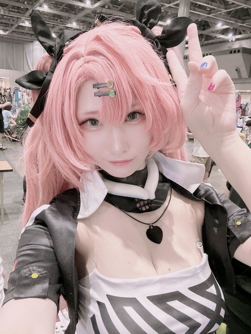 Twitterのコスプレ画像2