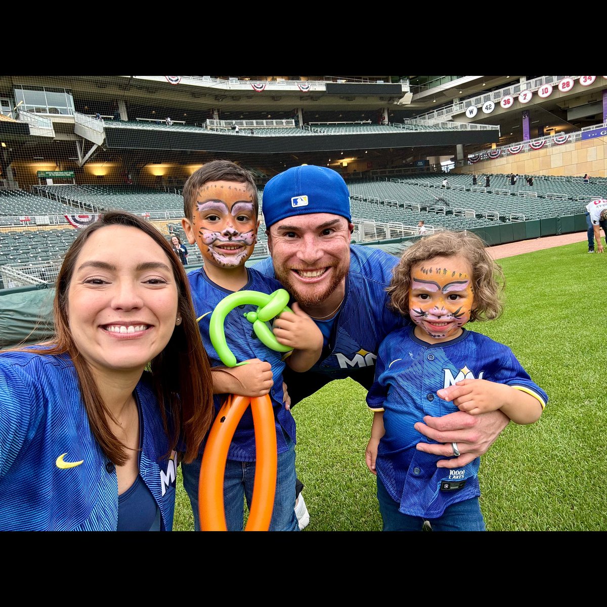 GABY OTE VÁZQUEZ tweet media