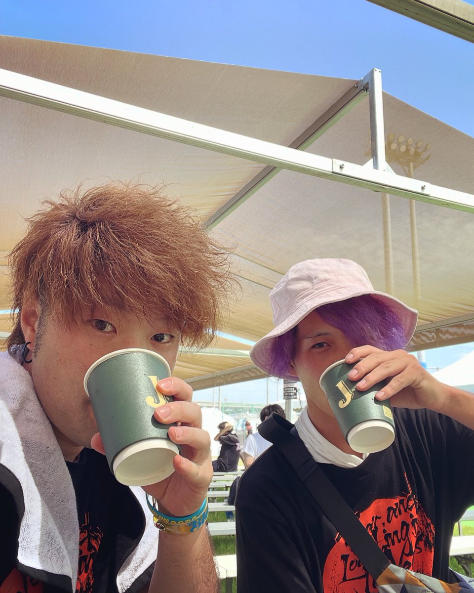 sutiooooo's tweet photo. ロッキン盛り上がりまくり！！
熱中症気をつけよう🥵 https://t.co/00aM4GmjDG