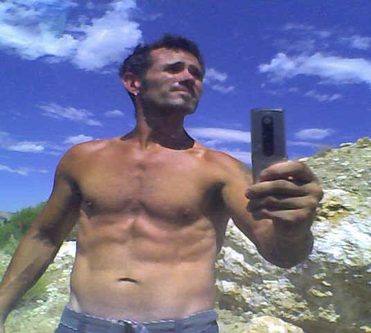 I'm trying to get back in this shape. I just love food so much. LOL https://t.co/uvSjdqnTHz