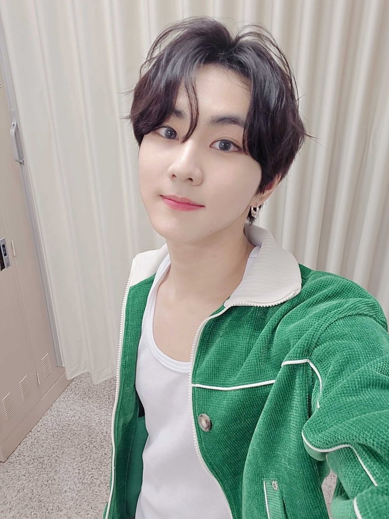 enhypenweverse's tweet photo. [ #정원's Post ] 240812

#JUNGWON: Fighting for Monday🔥🔥

@ENHYPEN_members @ENHYPEN #ENHYPEN #엔하이픈 https://t.co/JXVlMPMTl9