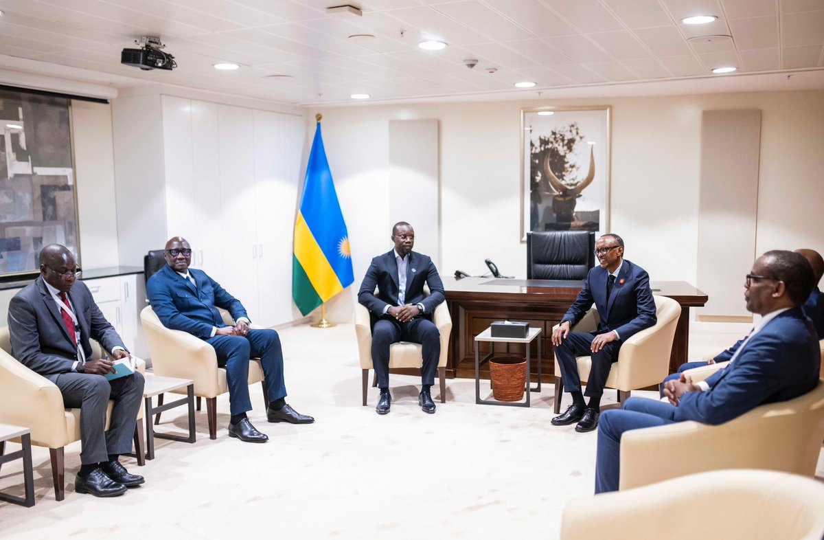 President Kagame also met with Prime Minister Ousmane Sonko <a href="/SonkoOfficiel/">Ousmane Sonko</a>, following his participation at today’s Presidential Inauguration Ceremony, where he represented President Bassirou Diomaye Faye <a href="/PR_Diomaye/">Bassirou Diomaye Faye</a>. #Inauguration2024
