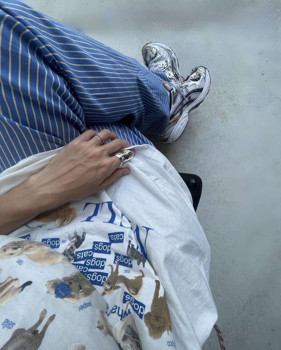 PADOME4's tweet photo. 暑過ぎてTシャツかタンクトップの日々
可愛くて寄付もできるTシャツ、予約再販してた🐕🐈
https://t.co/2cQ6Wgb4O9 https://t.co/IeliZJoQtw
