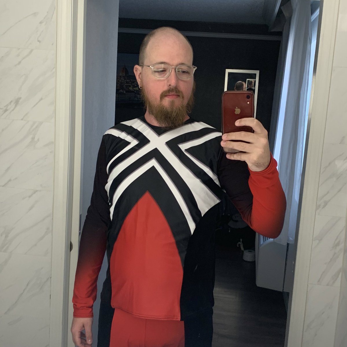 alexanderpixels's tweet photo. Me in my Crossmen Alumni Color Guard Uniform https://t.co/qICpa2Ypve