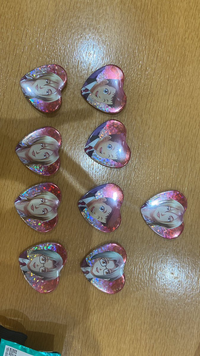 tapmwapdt's tweet photo. @midatakae ご返信ありがとうございます。写真ご確認お願いします。一点天童くんは葉月くんと交換。その他は定価にてお買取でよろしいでしょうか？こちらにて問題無ければフォローお願いします。 https://t.co/3xR5gb09HZ