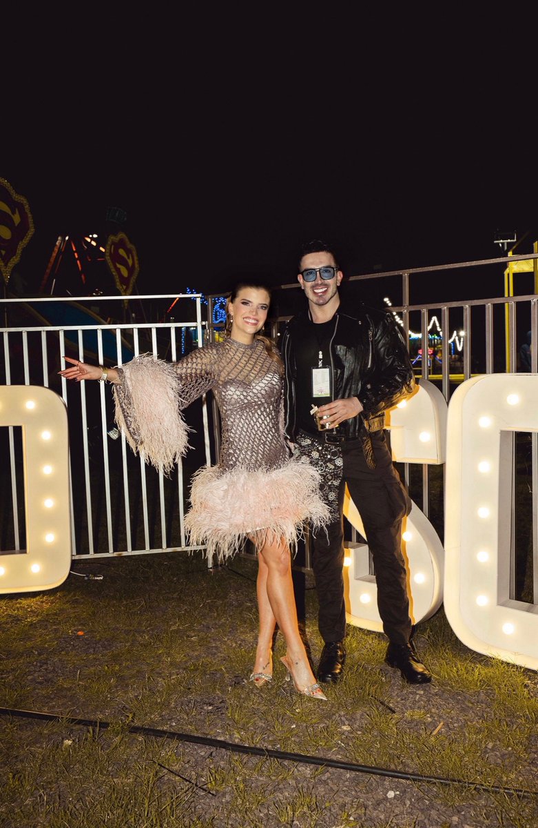 makeupbymagno's tweet image. #wildRide