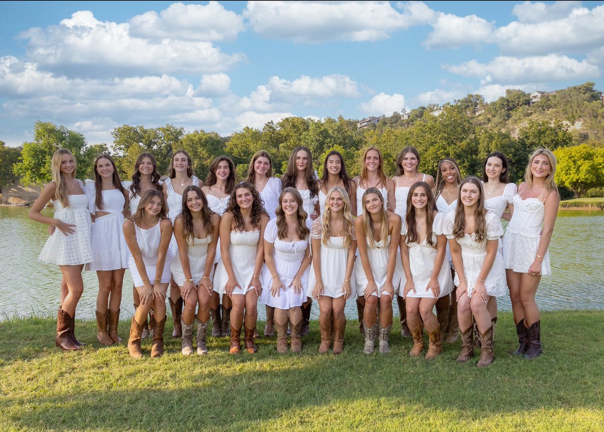 We’re proud to present the 2024 Westlake Volleyball Team. This squad begins their season this Tuesday as they travel to Vandegrift. Thank you to the players and coaches for their time during today’s photoshoot. #GoChaps