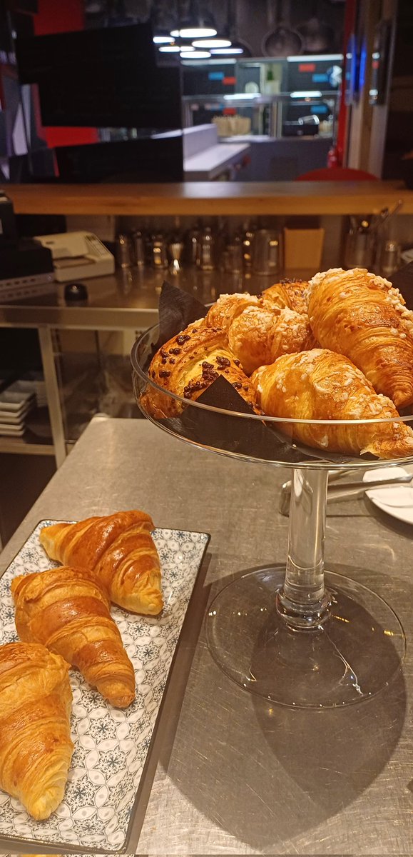 GuidoRavaz's tweet image. Buongiorno ☕️ #controlloqualita