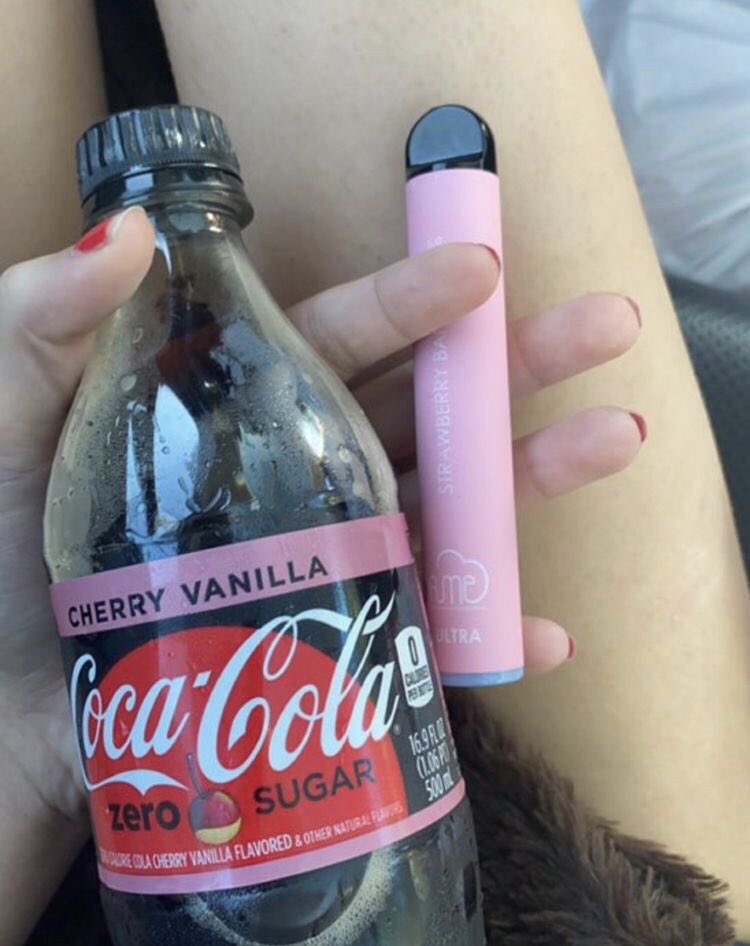 starryboness's tweet image. Why telling someone with a restrictive ED they “look healthy” isn’t the compliment you think it is 

an informative thread for edtwt 

likes, comments, and retweets appreciated!!