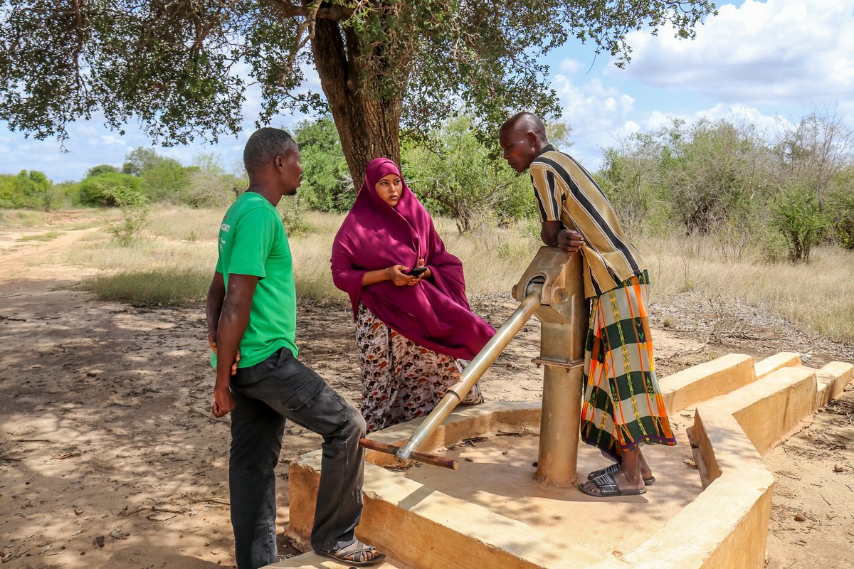 UNDPKenya's tweet image. Youth in #Kenya are turning data into action! 

On #InternationalYouthDay2024, we celebrate the #CommunityDataStewards who are leveraging digital tools to map resources and empower their communities. 

🔗 shorturl.at/BTId7

#DigitalPathways #SustainableDevelopment