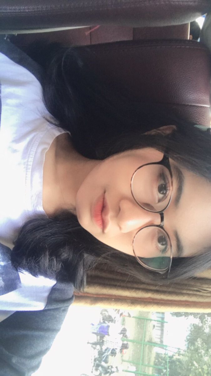 summertimeidol's tweet photo. Selamat hari senin guyss, buat yang lagi sekolah semangat yaaa !!!
#summertimeidol #summertimeasya #idollokal #localidol #chikaidol https://t.co/PsfLlVf0RS