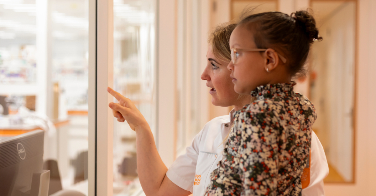 Great news! In children with a KMT2A abnormality, leukemia cells appear to respond to treatment with a menin inhibitor. Previously, 1 in 10 children with relapsed or resistant acute KMT2A leukemia went into remission. Now almost 1 in 4. Read: research.prinsesmaximacentrum.nl/en/news-events…
